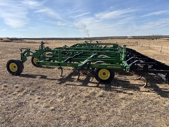 Image of John Deere 2430 equipment image 3