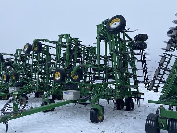 Image of John Deere 2430 equipment image 4