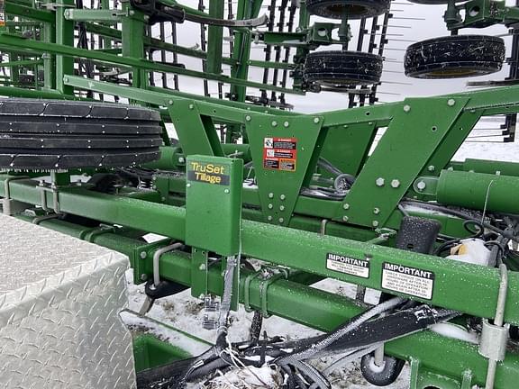 Image of John Deere 2430 equipment image 2