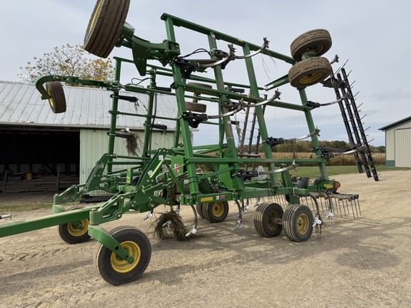 2021 John Deere 2430 Equipment Image0