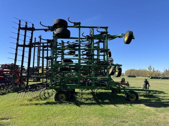 Image of John Deere 2430 equipment image 1