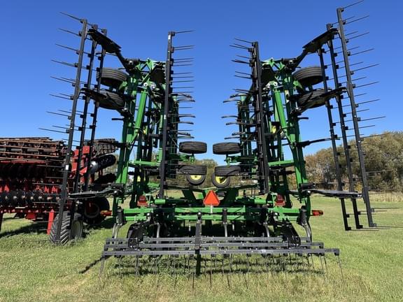 Image of John Deere 2430 equipment image 3