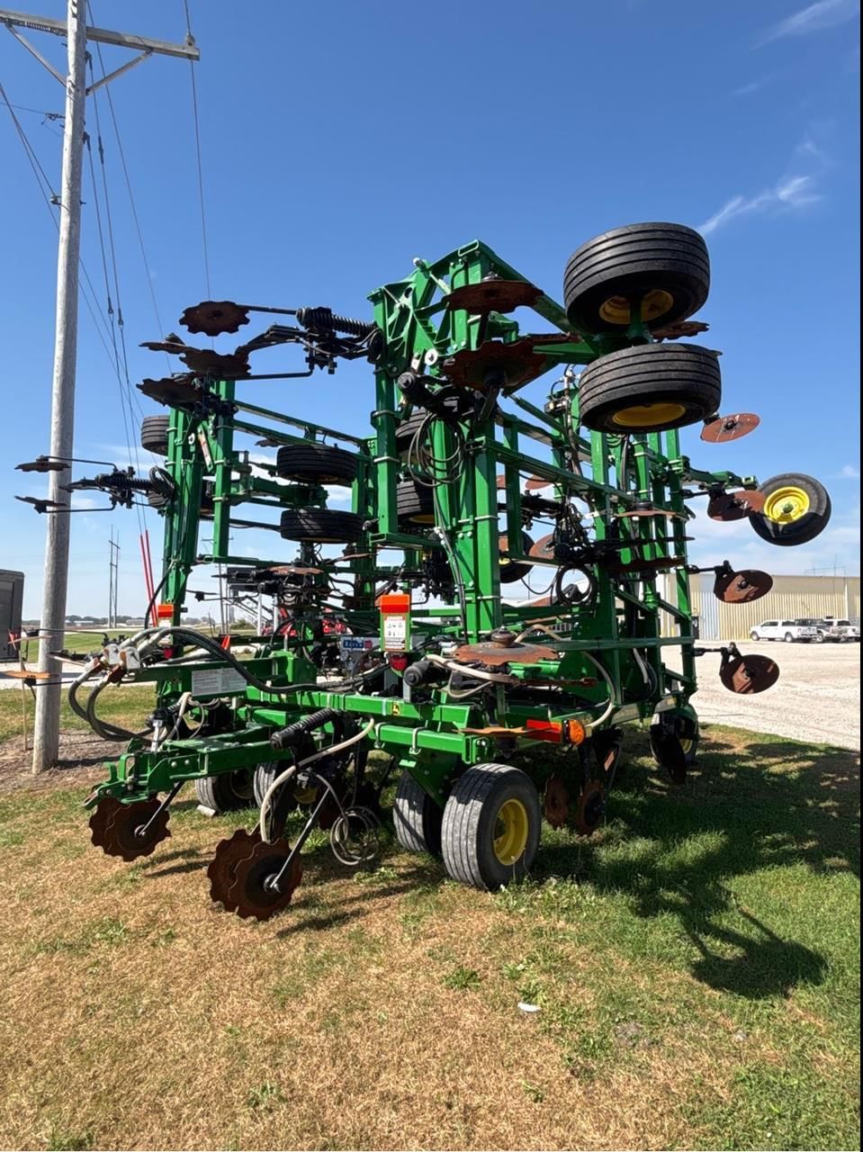 2021 John Deere 2430C Equipment Image0