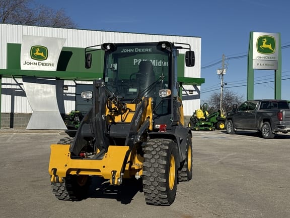 Main image John Deere 244L