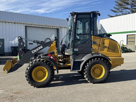 Image of John Deere 244L equipment image 1