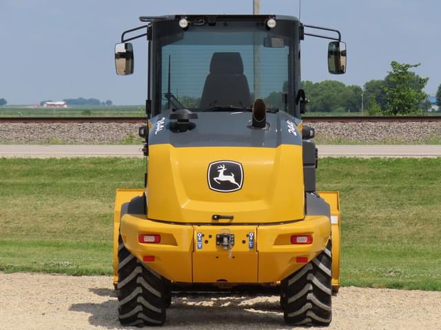 Image of John Deere 244L equipment image 3
