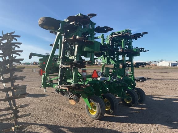 Image of John Deere 2510H equipment image 2