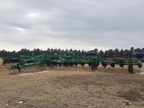 Image of John Deere 2510H equipment image 1