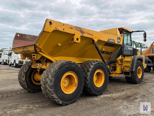 Image of John Deere 260E equipment image 4