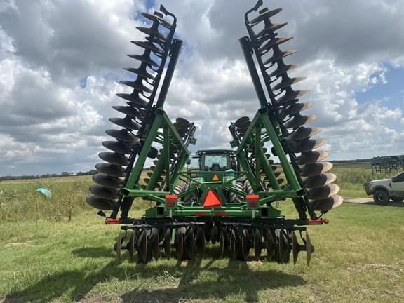 Image of John Deere 2633 equipment image 3
