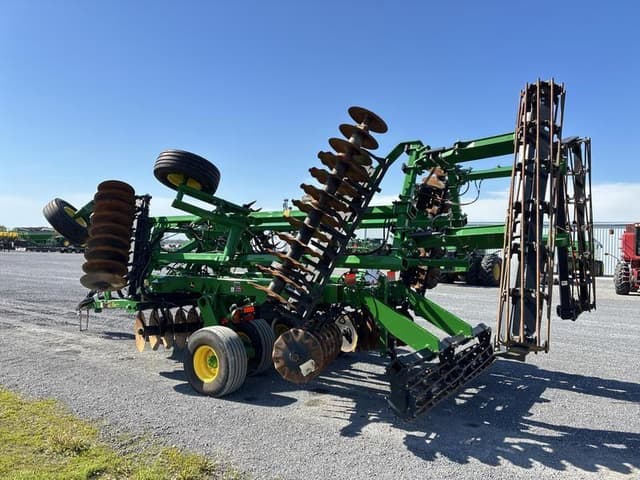 Image of John Deere 2633VT equipment image 2