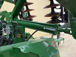 Main image John Deere 2635 10