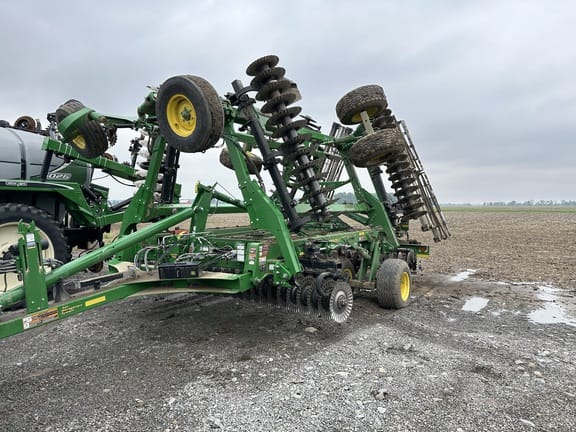 Main image John Deere 2660VT