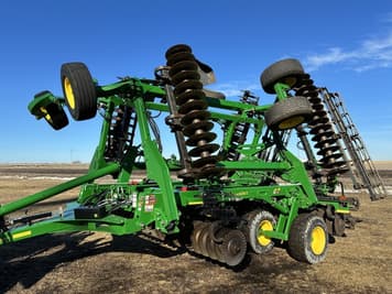 Main image John Deere 2660VT