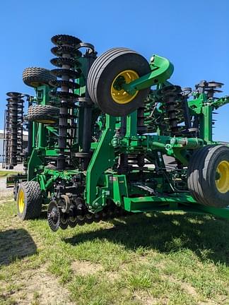 Image of John Deere 2660VT Primary image