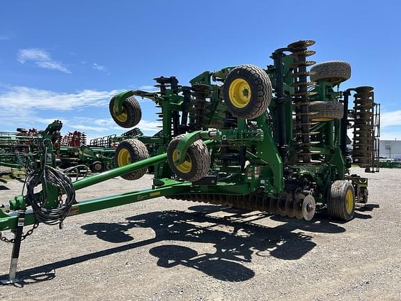 Image of John Deere 2660VT Primary image