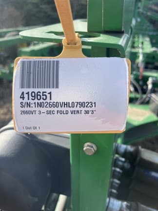 Image of John Deere 2660VT equipment image 3