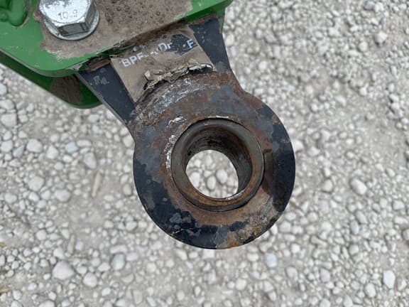 Image of John Deere 2660VT equipment image 2