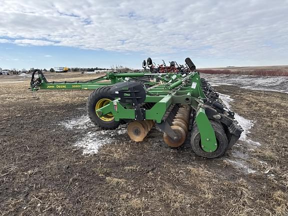 Image of John Deere 2680H equipment image 1