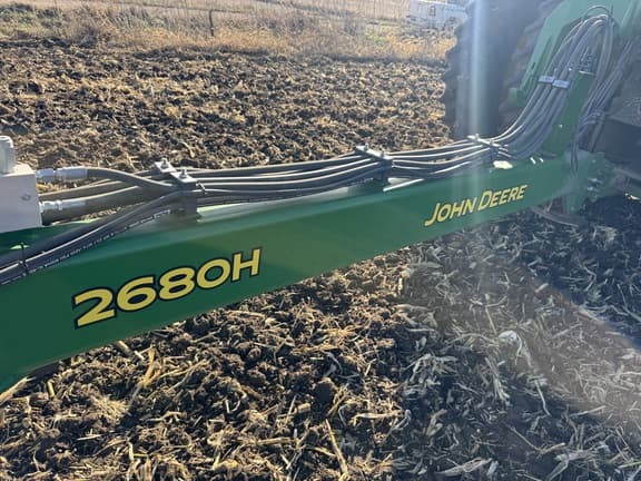 Image of John Deere 2680H equipment image 4