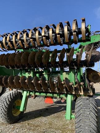 Image of John Deere 2680H equipment image 1