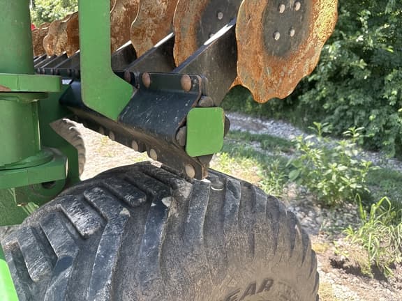 Image of John Deere 2680H equipment image 4