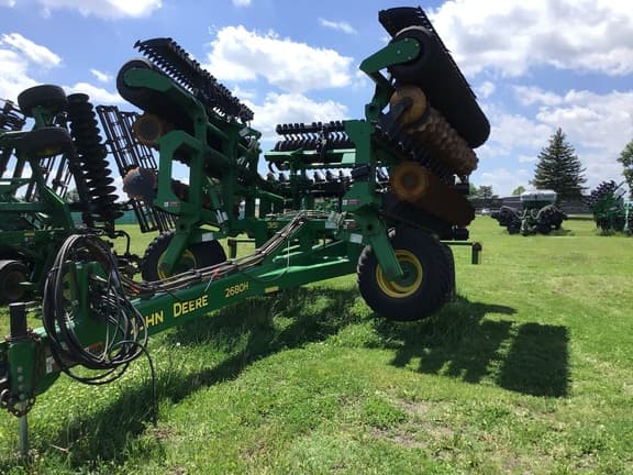 Image of John Deere 2680H equipment image 2