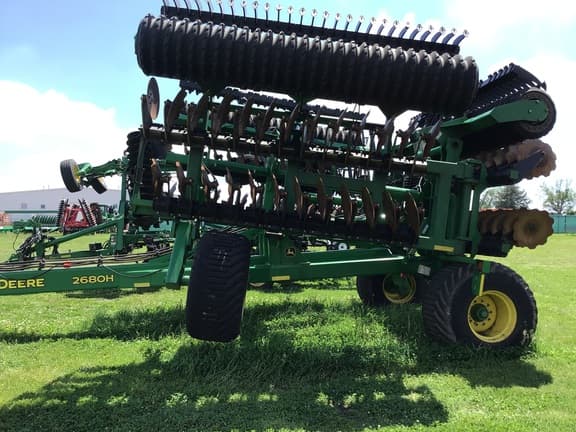 Image of John Deere 2680H equipment image 4