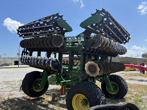Image of John Deere 2680H equipment image 3