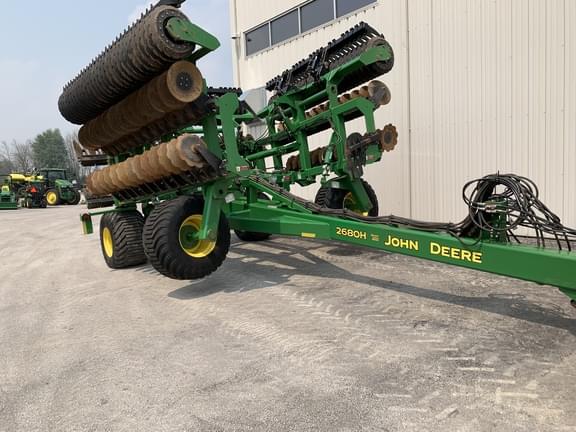 Image of John Deere 2680H equipment image 4