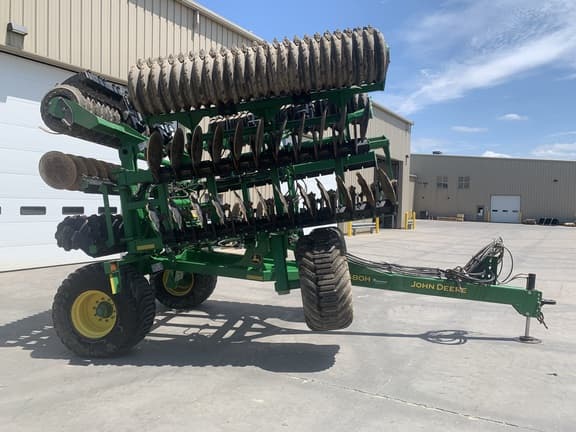 Image of John Deere 2680H equipment image 1