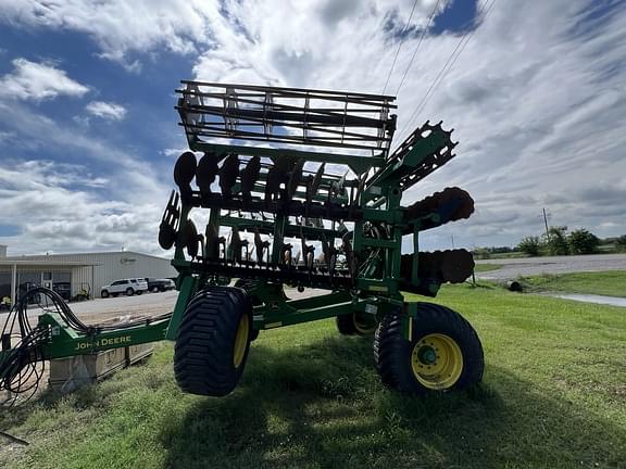 Image of John Deere 2680H equipment image 3