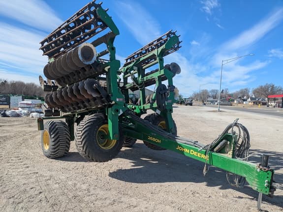 Image of John Deere 2680H equipment image 4