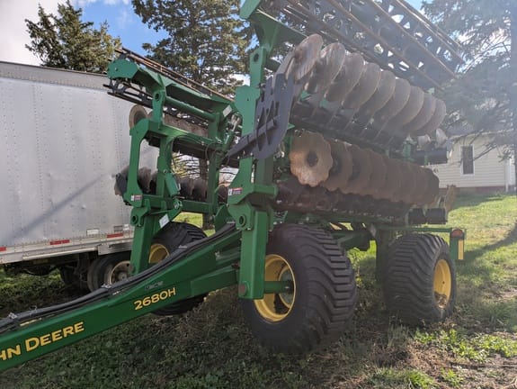 2021 John Deere 2680H Equipment Image0