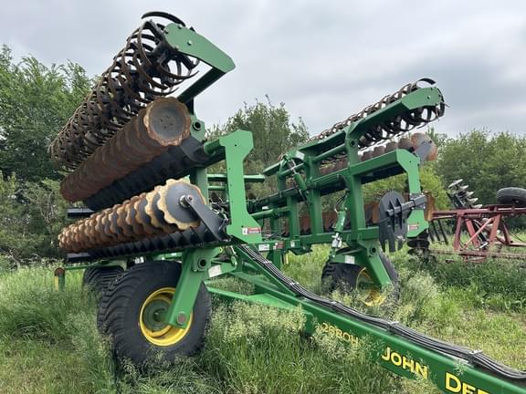 Image of John Deere 2680H equipment image 1