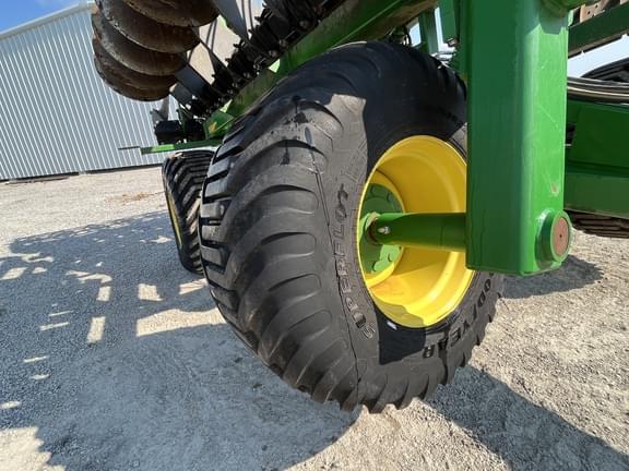 Image of John Deere 2680H equipment image 4