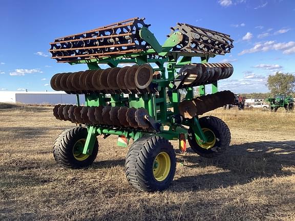 Image of John Deere 2680H equipment image 1