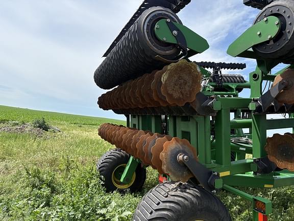 Image of John Deere 2680H equipment image 2