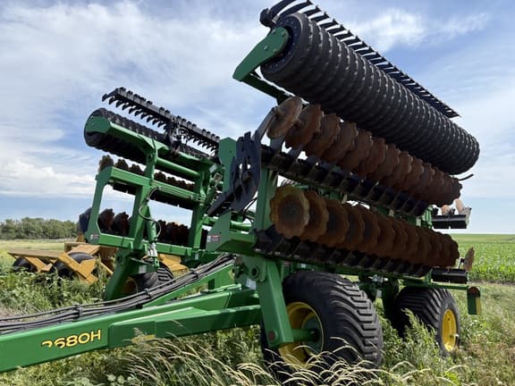 Image of John Deere 2680H equipment image 2