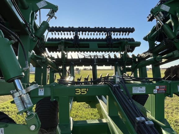 2021 John Deere 2680H Equipment Image0