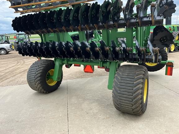 Image of John Deere 2680H equipment image 4