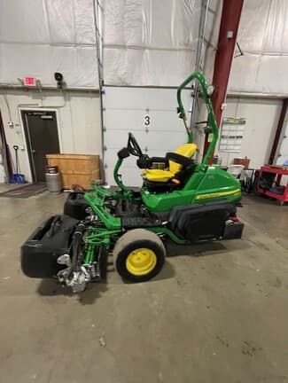 Image of John Deere 2700 equipment image 1