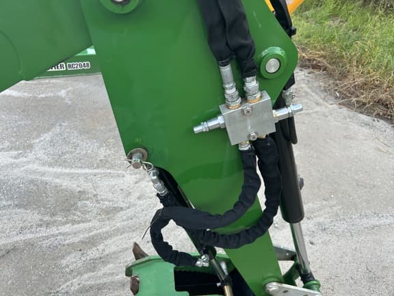 Image of John Deere 270B equipment image 2