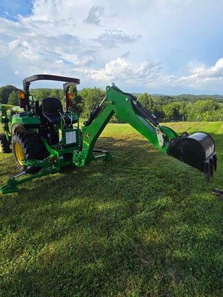 2021 John Deere 270B Equipment Image0