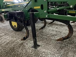 Main image John Deere 2730 13