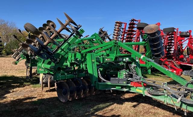 Image of John Deere 2730 equipment image 4