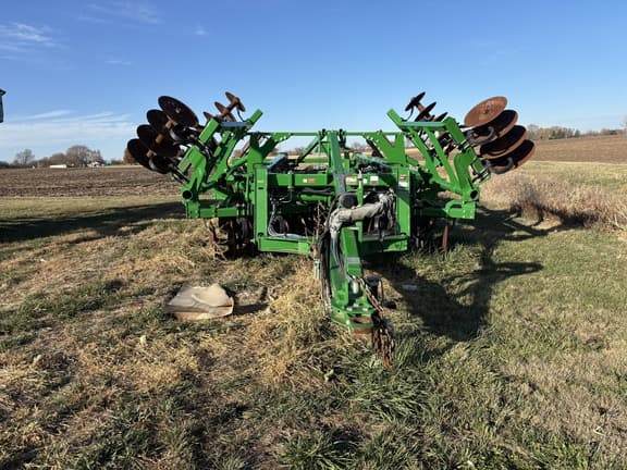 Image of John Deere 2730 equipment image 3