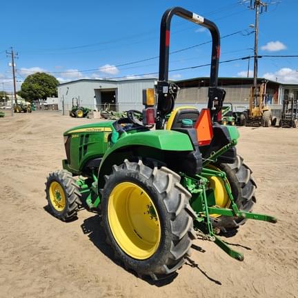 Image of John Deere 3025D equipment image 2