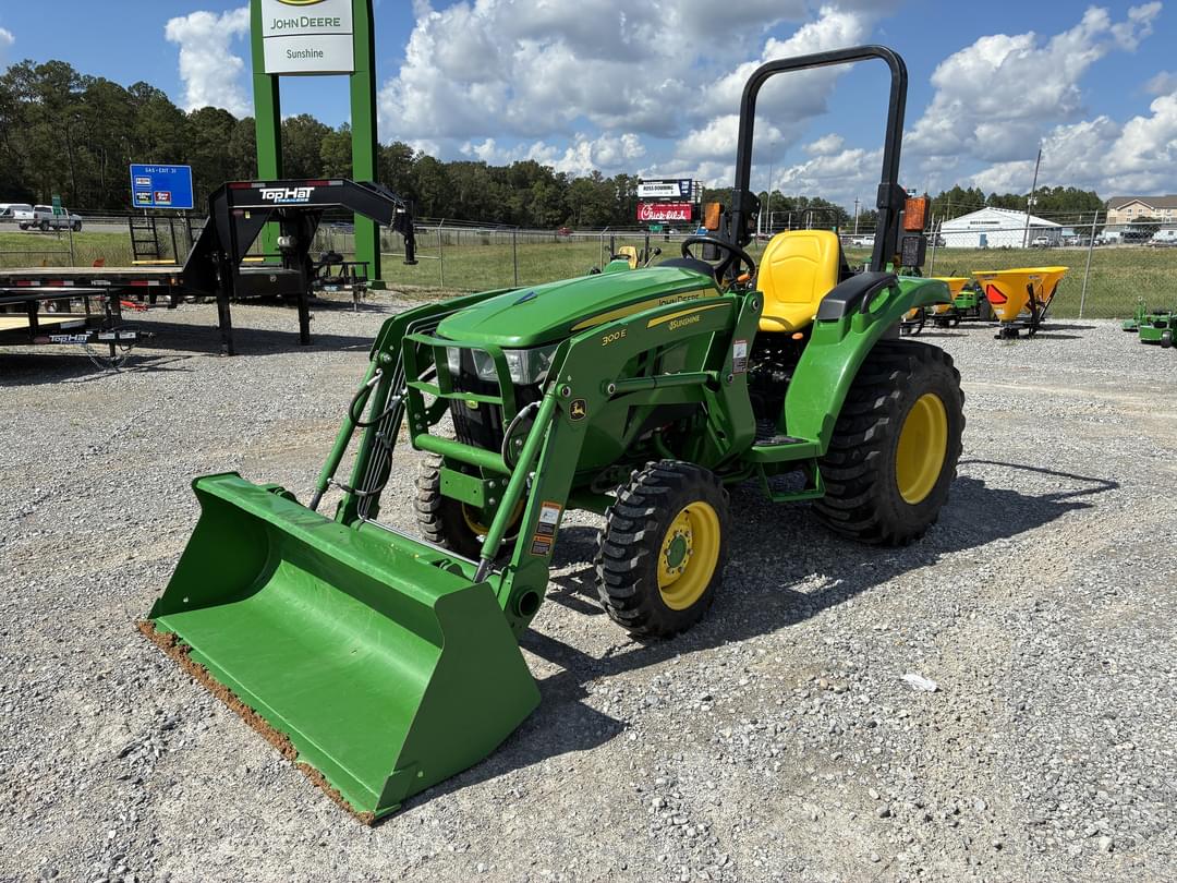 Image of John Deere 3025D Primary image