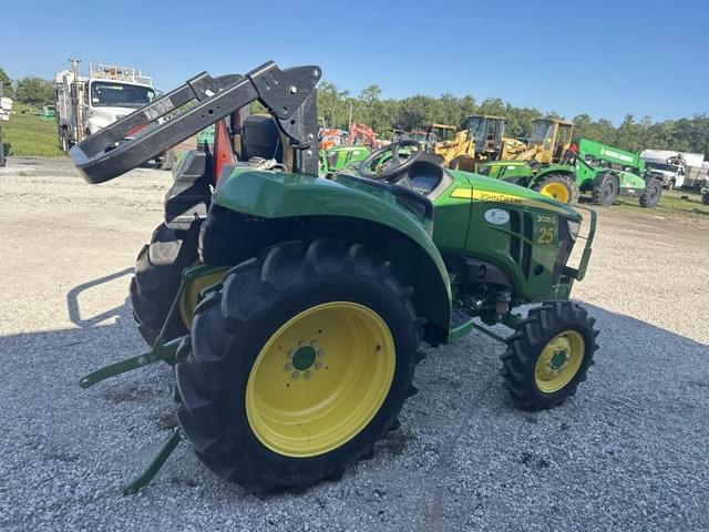 Image of John Deere 3025D equipment image 3